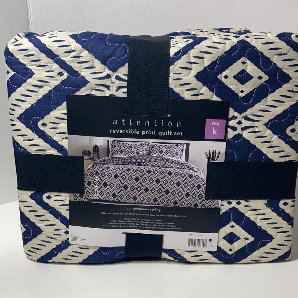 Attention Reversible Quilt Set King NWT Contemporary Styling Diamond Blue